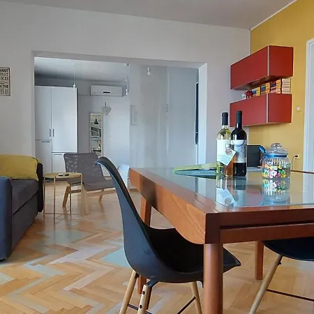 Apartment Terraesal