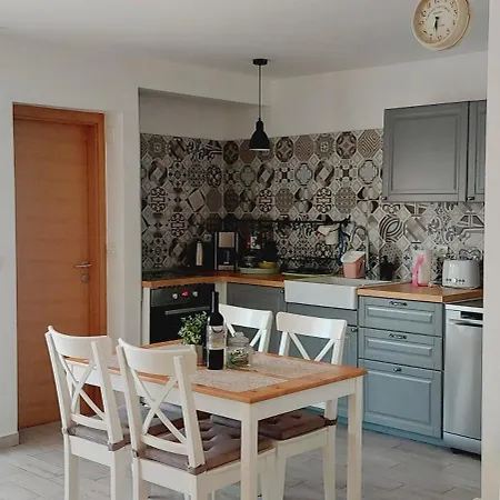 Apartment Terraesal *