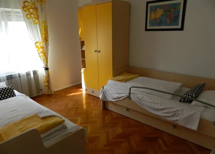 Apartment Terraesal *