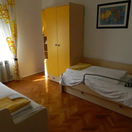 Apartament Terraesal *